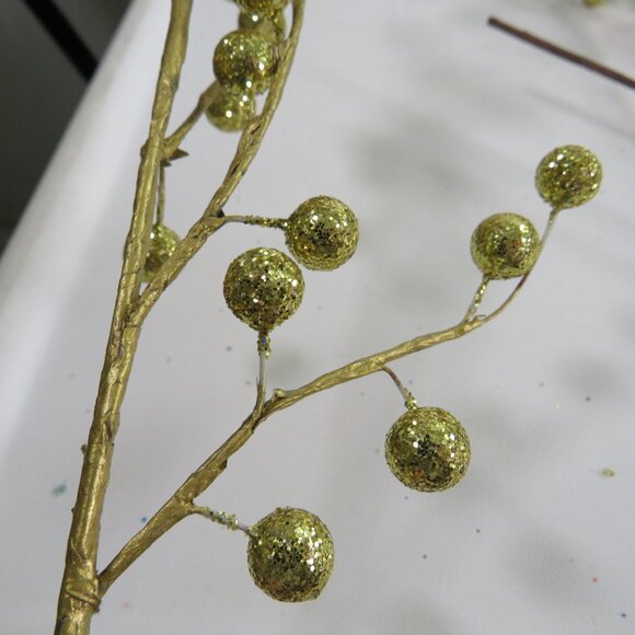 Mixed Gold Floral Stem Glitter Berries Floral Picks - Picture 7 of 9